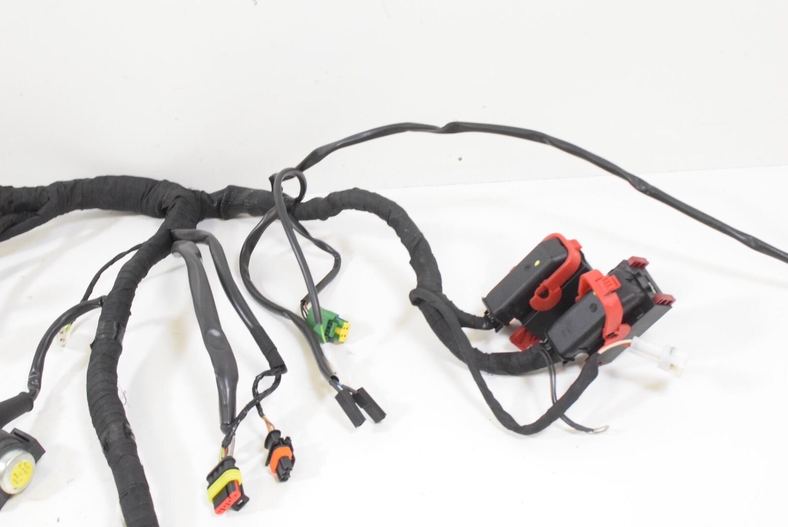 2016 Aprilia Shiver 750 NON-ABS Wiring Harness Loom NO CUTS 895809 {{ shop.shopifyCountryName }} - Mototech271