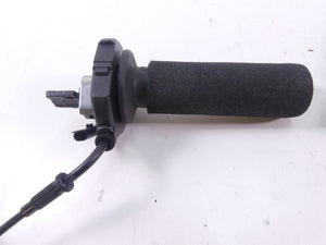 2005 BMW R1200GS K25 Left Right Heated Driver Rider Grip Grab Set 61317671605 | Mototech271