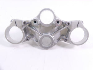 2020 BMW F900 R F900R K83 Upper Triple Tree Steering Clamp Risers 8404205 | Mototech271