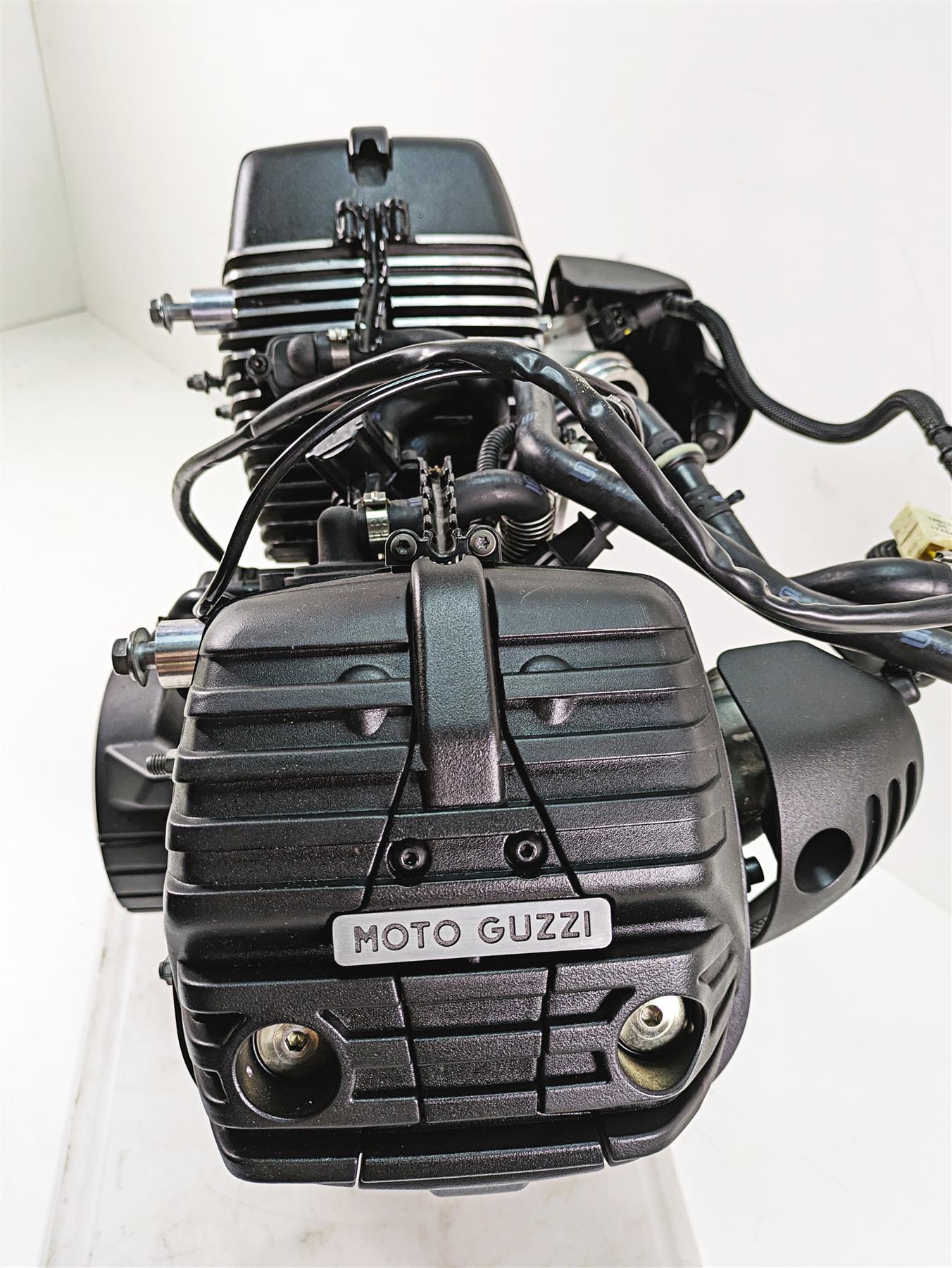 2020 Moto Guzzi V85 TT Adventure Running Engine Motor + Injectors - 3k 1A0111375 {{ shop.shopifyCountryName }} - Mototech271