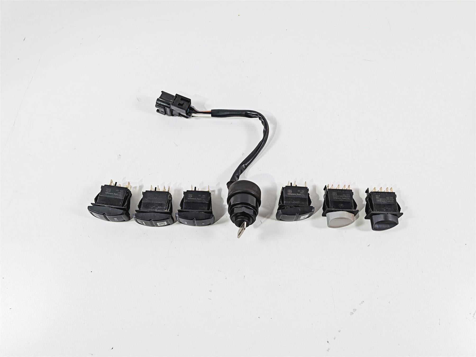2021 Kawasaki Teryx KRX KRF 1000 ES Ignition Light Awd Switch Key Set 27005-0643 {{ shop.shopifyCountryName }} - Mototech271
