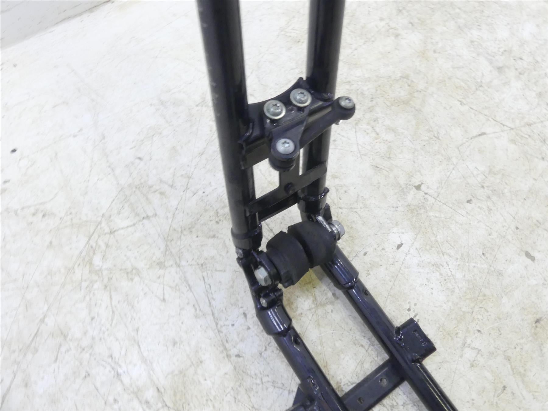 2006 Harley Sportster XL1200 Custom Straight Main Frame Chassis With Texas Clean Title 48878-04 {{ shop.shopifyCountryName }} - Mototech271