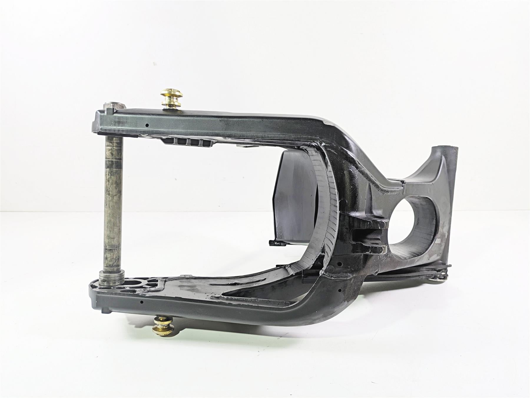 2014 Yamaha YZFR1 R1 RN22 Rear Swingarm Swing Arm & Axle 14B-22110-00 {{ shop.shopifyCountryName }} - Mototech271