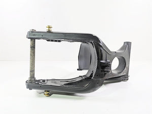 2014 Yamaha YZFR1 R1 RN22 Rear Swingarm Swing Arm & Axle 14B-22110-00