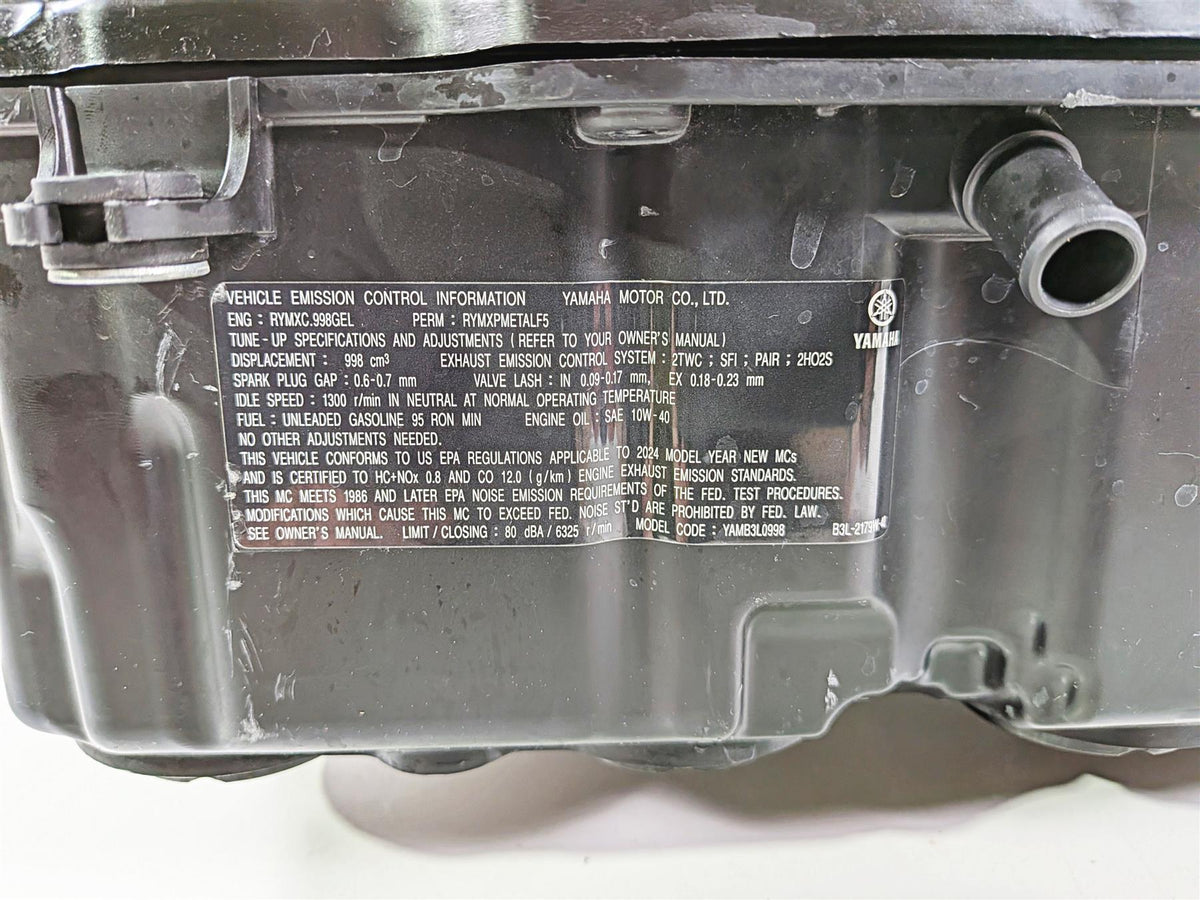 2024 Yamaha YZF R1 RN65 Air Box Cleaner & Injectors B3L-14411-00-00 {{ shop.shopifyCountryName }} - Mototech271
