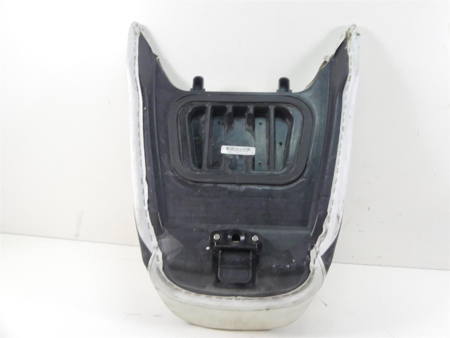 2016 Yamaha Waverunner VX 1050 Deluxe Rear Seat Saddle & Mount F2X-U372A-80 {{ shop.shopifyCountryName }} - Mototech271