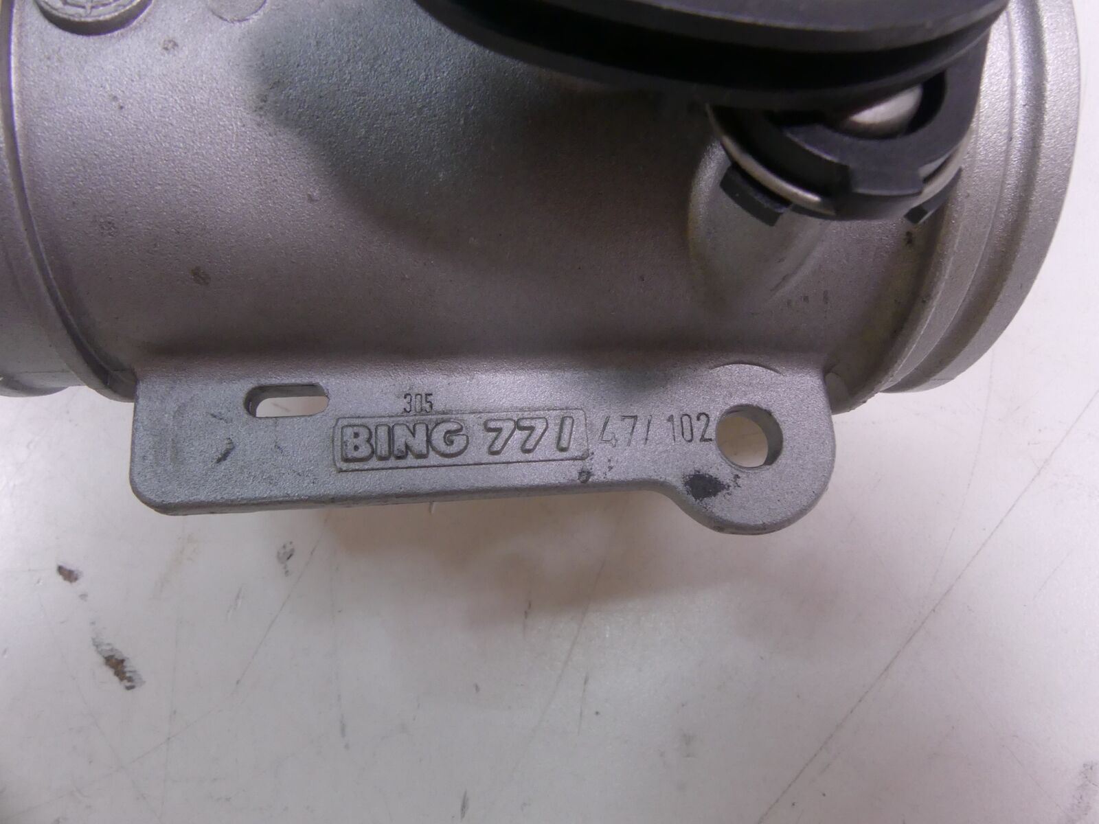 2005 BMW R1200GS K25 Bing Throttle Body Bodies Fuel Injection - Read 13547672731 {{ shop.shopifyCountryName }} - Mototech271