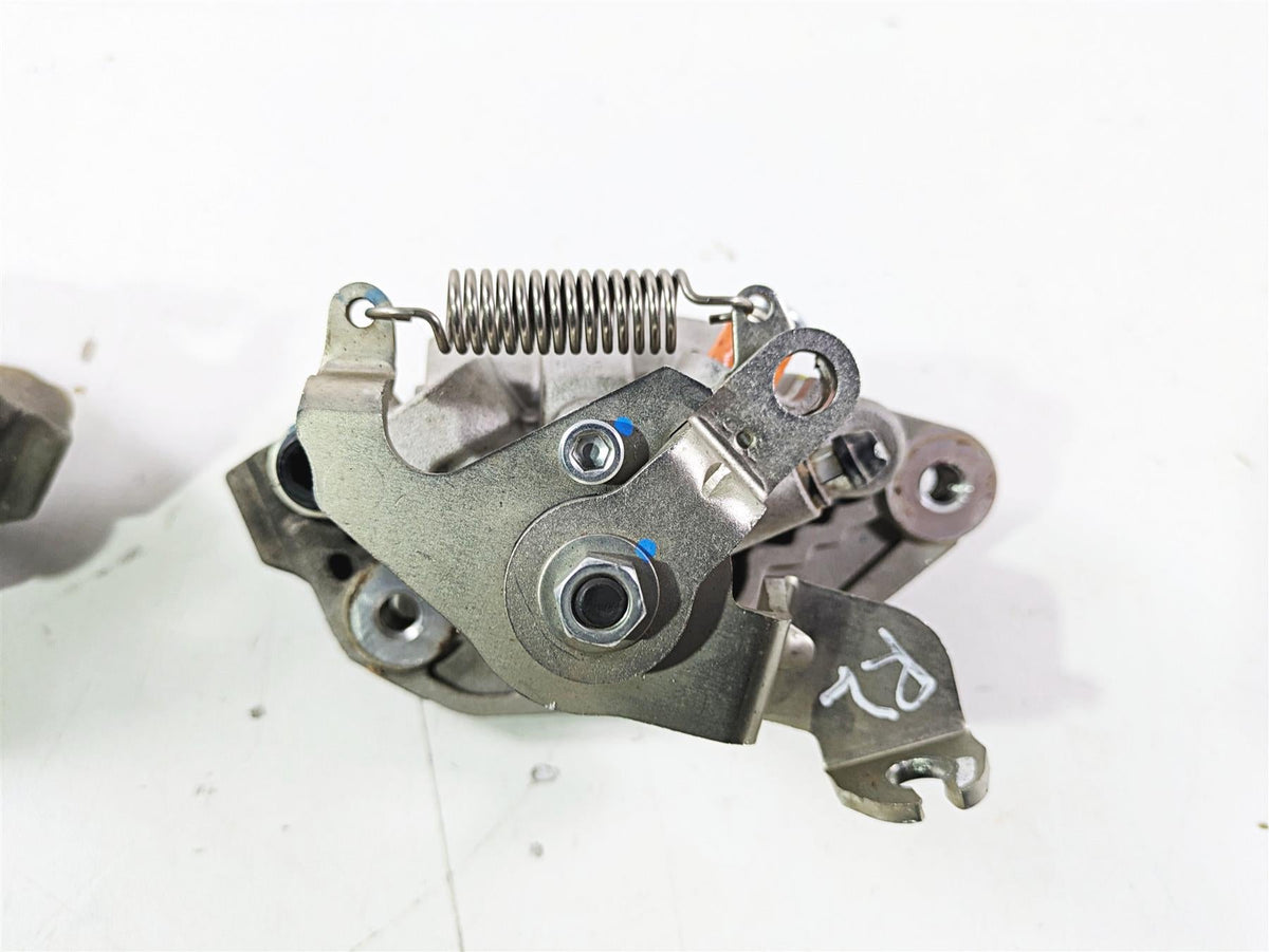 2020 Kawasaki Teryx KRX KRF 1000 Rear Bake Caliper Set 43080-0223 43080-0224 {{ shop.shopifyCountryName }} - Mototech271