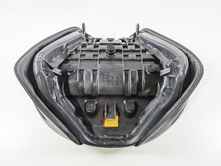 2006 Yamaha XVZ1300 Royal Star Front Seat Saddle 1D6-24710-00-00 {{ shop.shopifyCountryName }} - Mototech271
