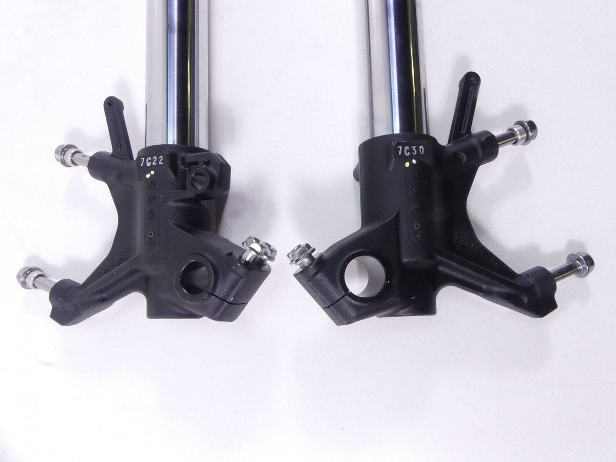 2017 Honda CRF1000 Africa Twin Front Straight Fork Legs 51400-MJP-306 51500-MJP {{ shop.shopifyCountryName }} - Mototech271