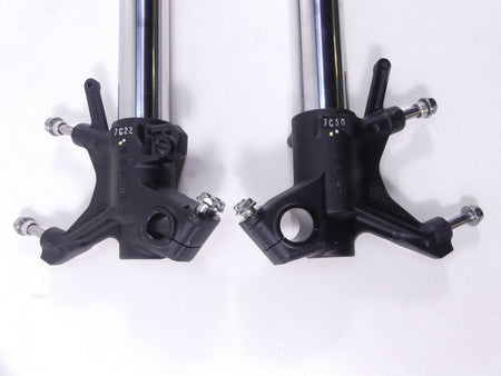 2017 Honda CRF1000 Africa Twin Front Straight Fork Legs 51400-MJP-306 51500-MJP {{ shop.shopifyCountryName }} - Mototech271
