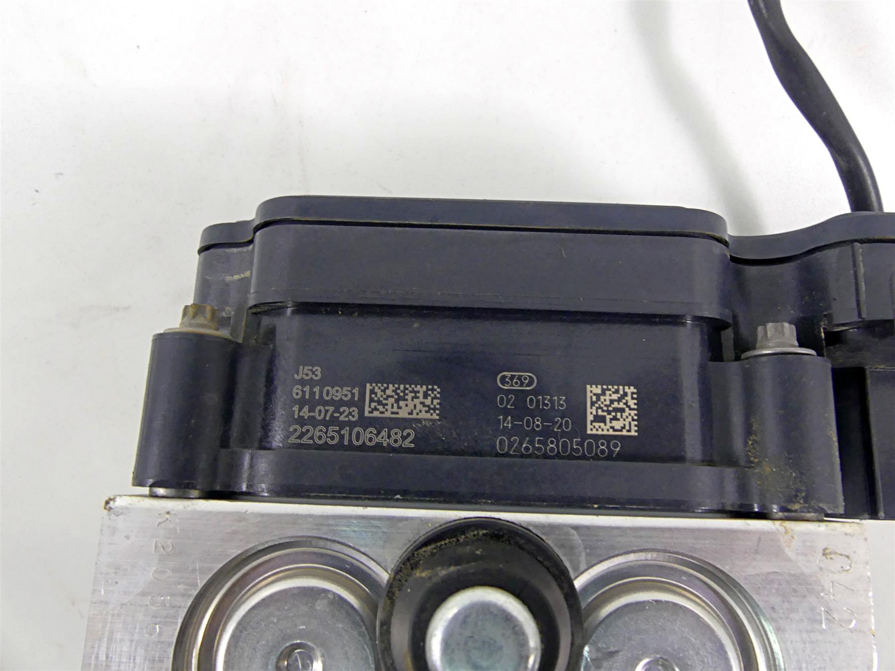 2015 KTM 1190 Adventure Abs Brake Pump Pressure Module Unit 60342031100 {{ shop.shopifyCountryName }} - Mototech271