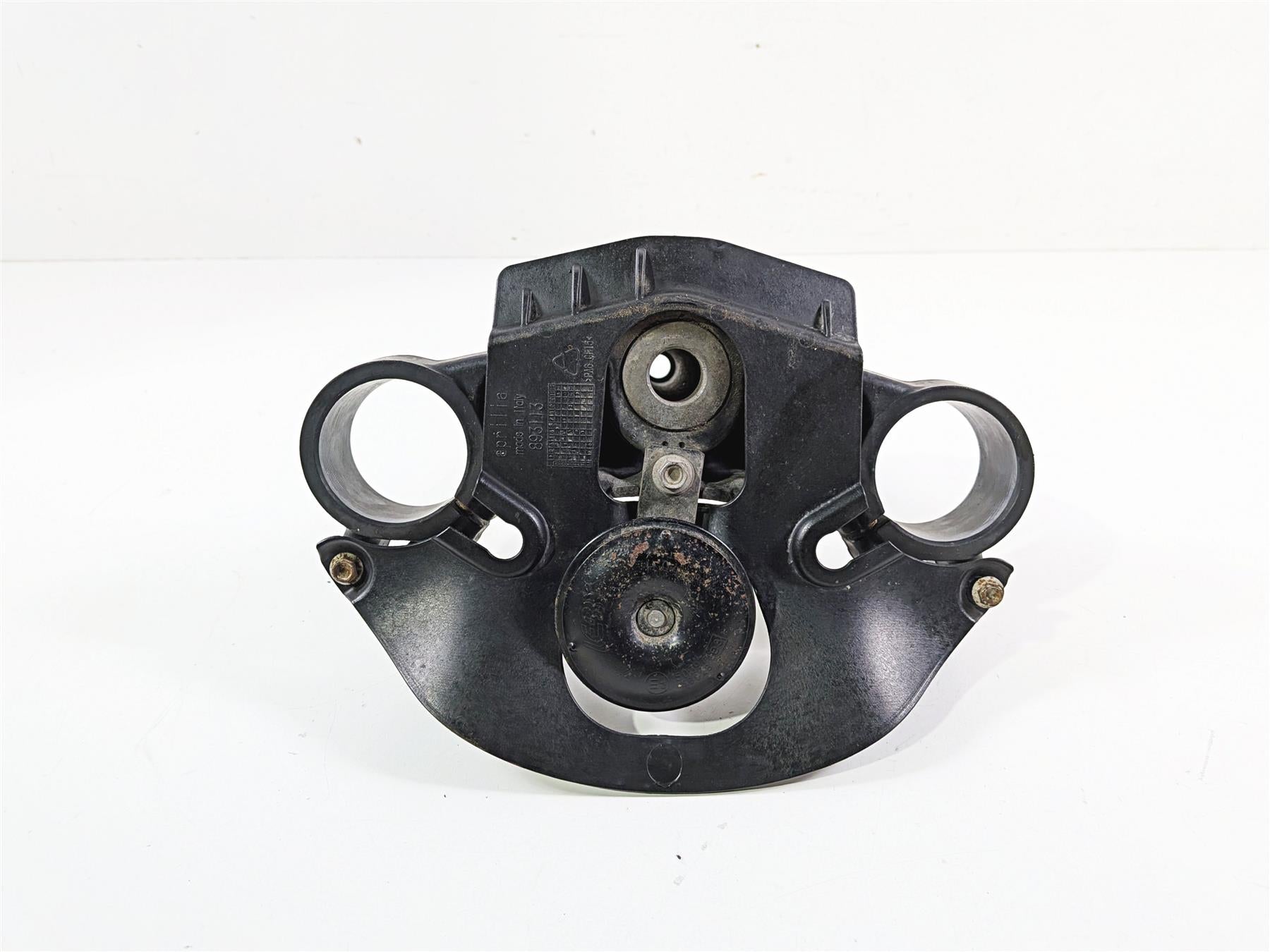 2018 Aprilia RSV4 RR Lower Triple Tree Steering Clamp 2B003923 848736 890848 {{ shop.shopifyCountryName }} - Mototech271
