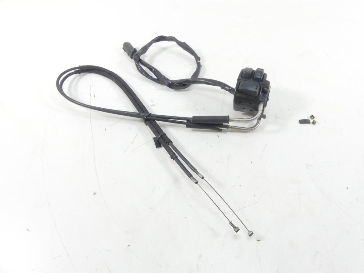 2009 Harley FXDL Dyna Low Rider Right Hand Throttle Control Switch 71684-06A {{ shop.shopifyCountryName }} - Mototech271