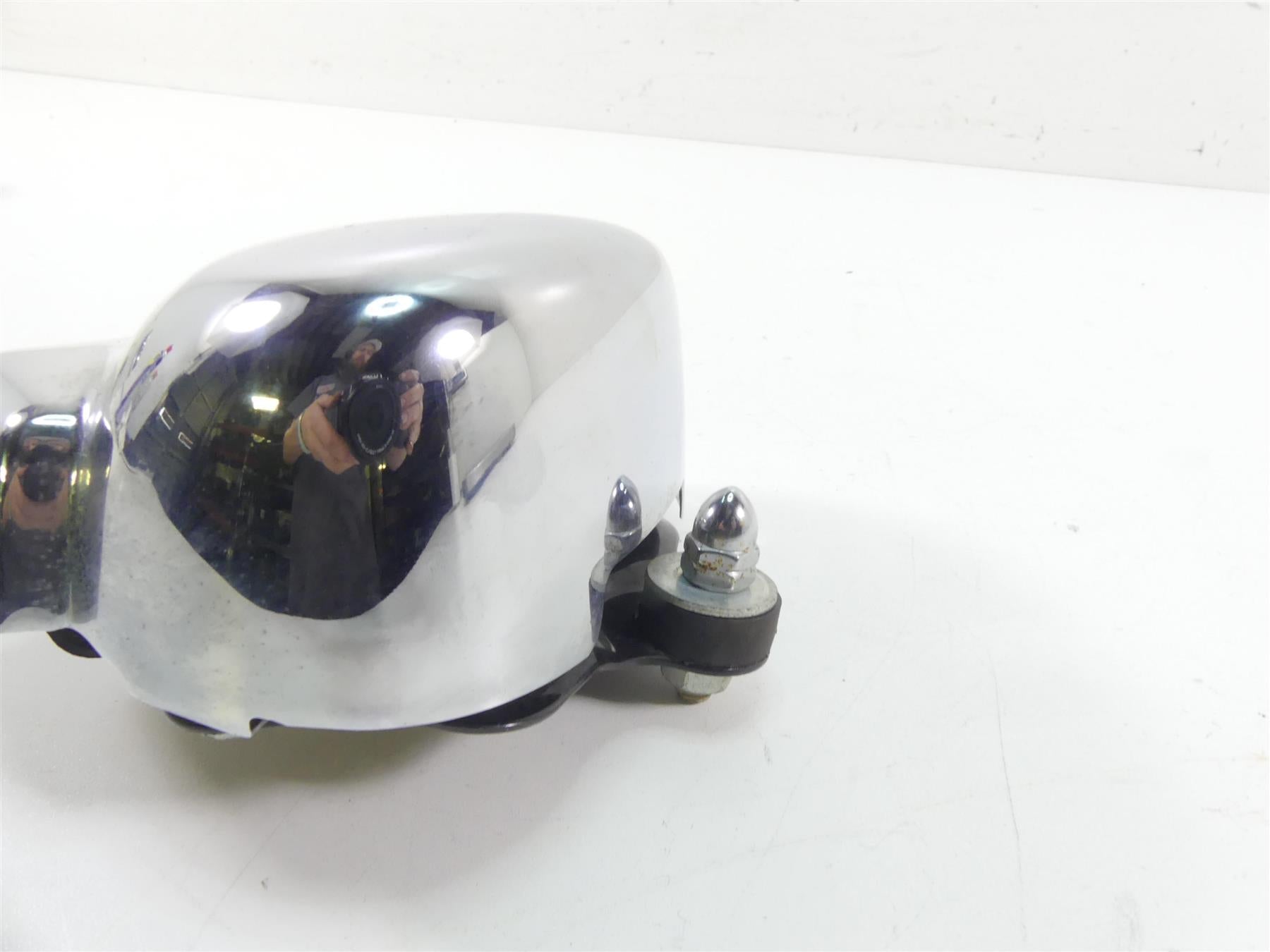 2006 Harley VRSCD Night Rod Horn + Chrome Cover 69040-01A {{ shop.shopifyCountryName }} - Mototech271