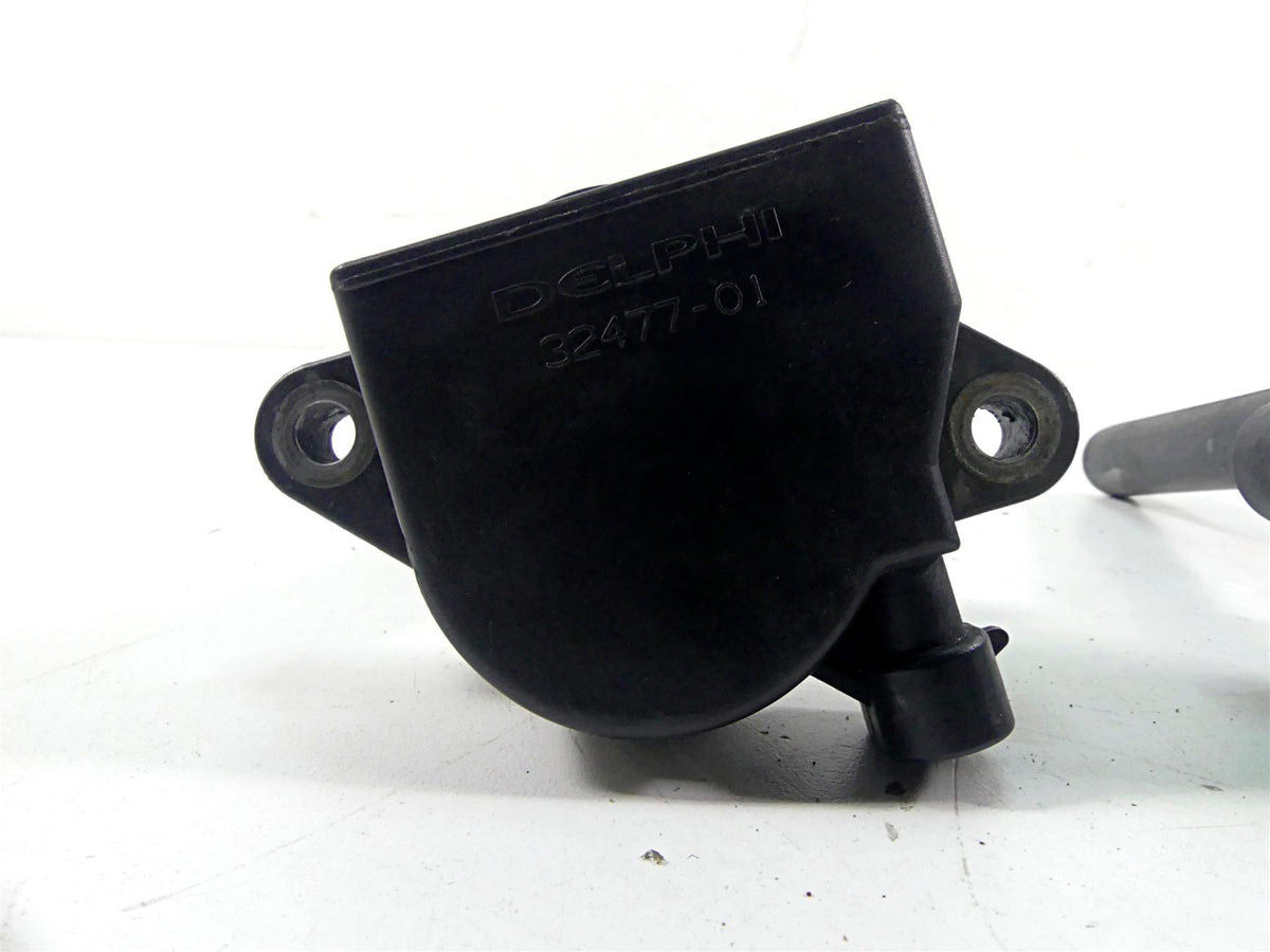 2005 Harley VRSCSE CVO V-Rod Delphi Ignition Coils Stick Coil Set 32477-01A {{ shop.shopifyCountryName }} - Mototech271
