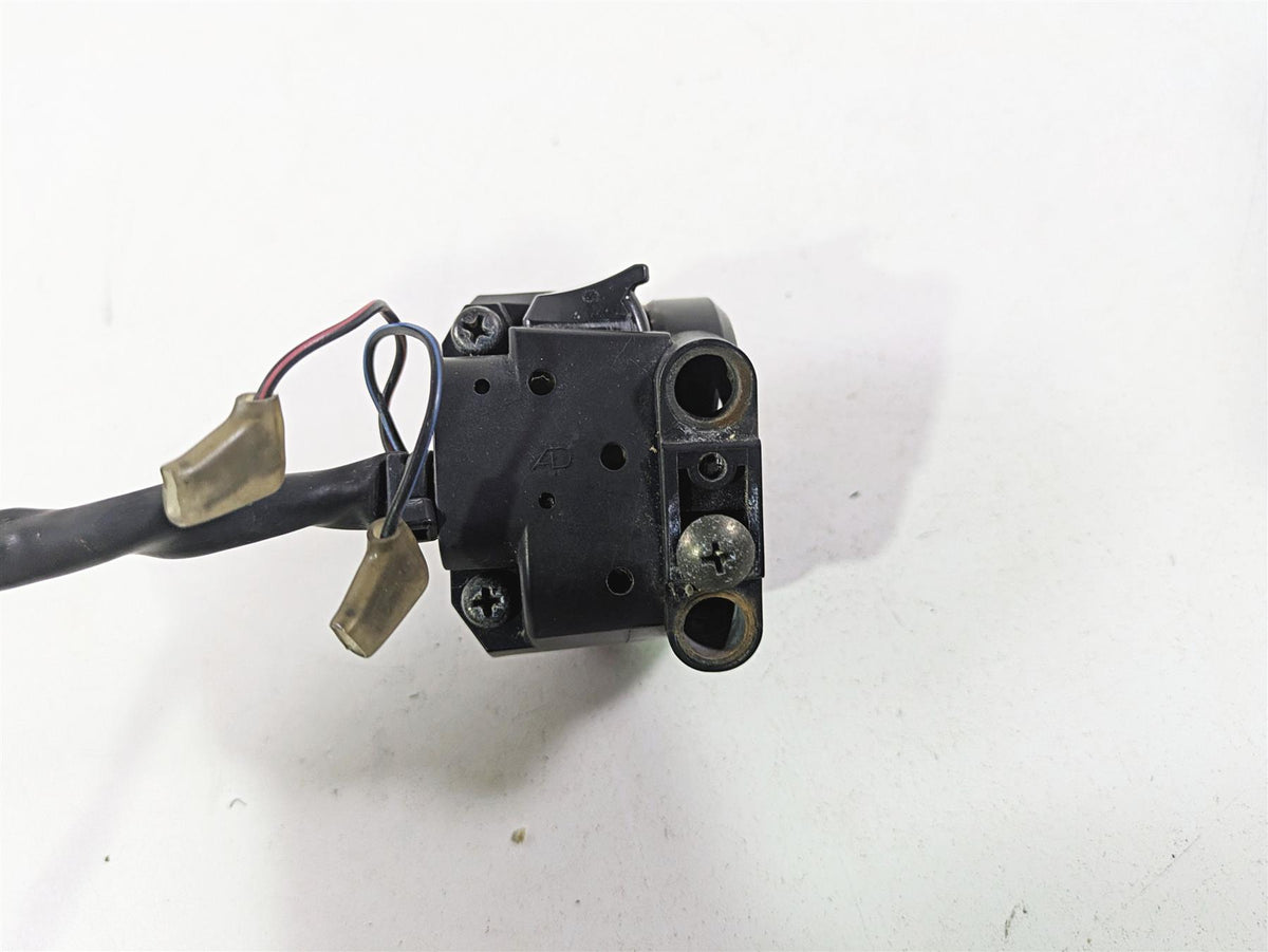 2006 Suzuki GSXR1000 K6 Right Hand Start Stop Control Switch 37200-41G80 {{ shop.shopifyCountryName }} - Mototech271