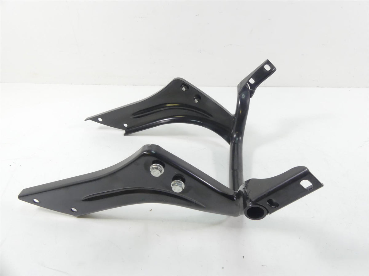 2016 Indian Chieftain Dark Horse Rear Fender Support Stay Bracket 1019383-329 {{ shop.shopifyCountryName }} - Mototech271