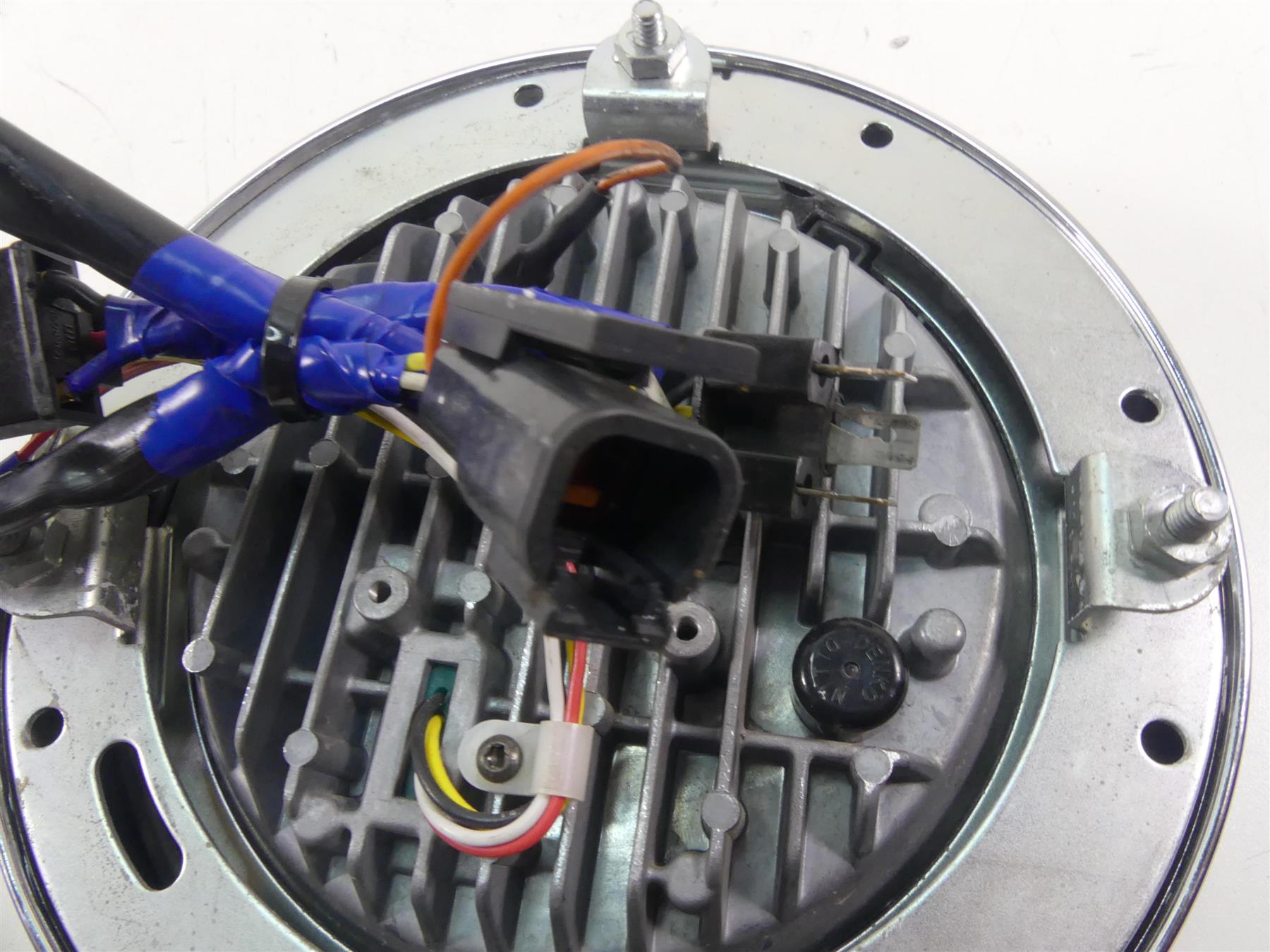 2009 Harley FLHTCU SE4 CVO E-Glide JW Speaker 8790 Led Headlight 0555011 {{ shop.shopifyCountryName }} - Mototech271