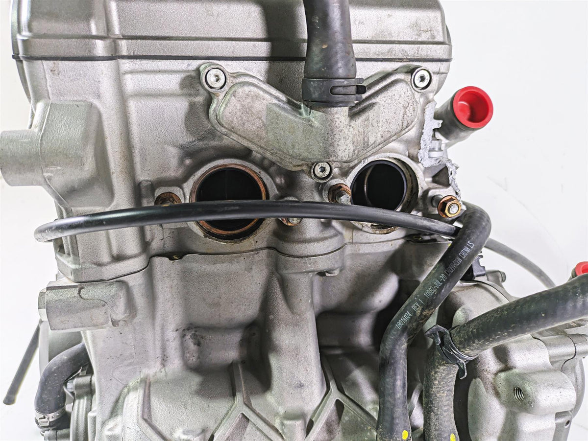2021 Aprilia RS660 Running Engine Motor 2K -Video -BROKE MOUNT CM2966115 {{ shop.shopifyCountryName }} - Mototech271
