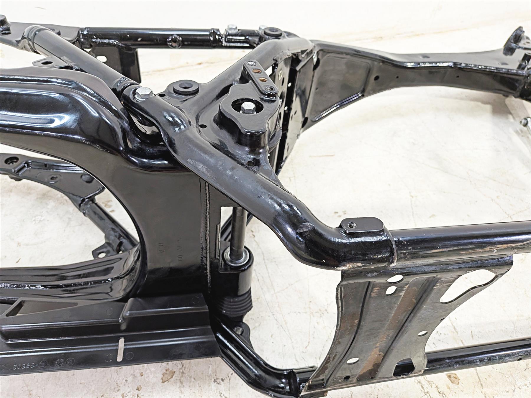 2014 Harley Touring FLHTK Electra Glide Straight Main Frame With Clear Texas Title 48079-09BHP-Mototech271