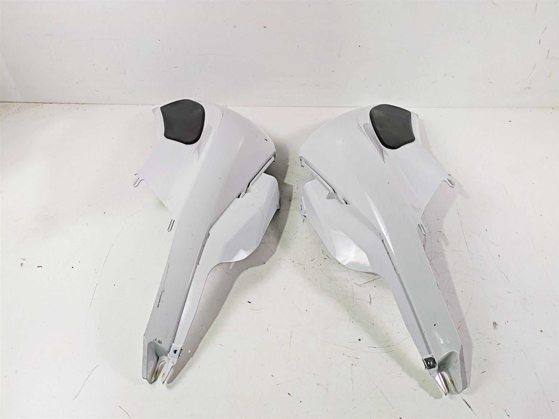 2015 BMW K1600 GT K48 Gas Tank Cover Fairing Set 48218553893 48218553894 {{ shop.shopifyCountryName }} - Mototech271