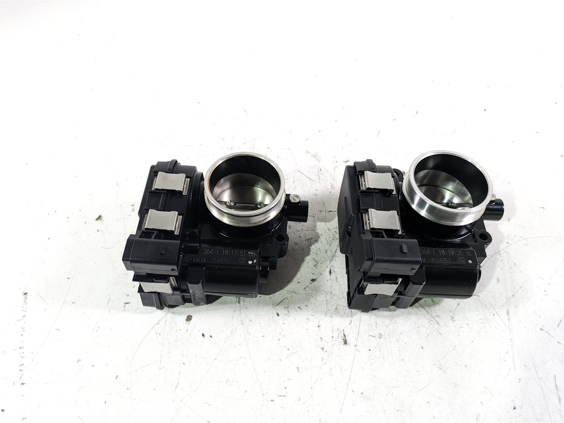 2022 BMW R1250 RT K052 Throttle Body Fuel Injection Set 13548568757 {{ shop.shopifyCountryName }} - Mototech271