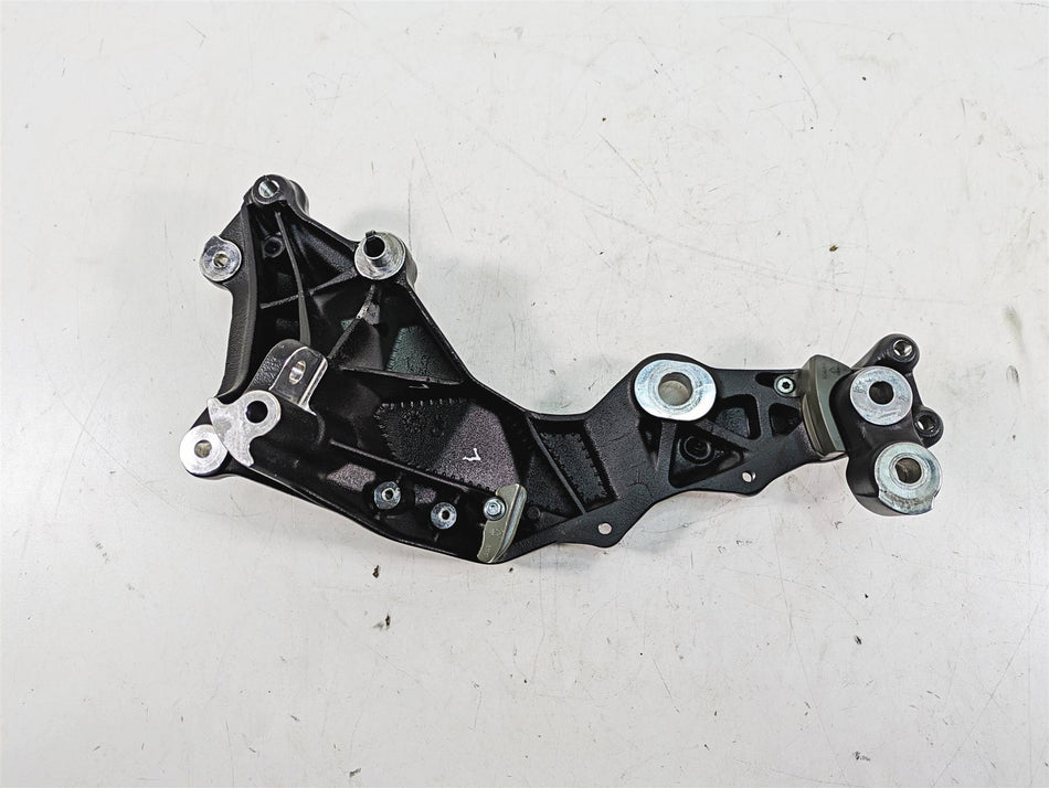 2017 Mv Agusta Dragster 800 Left Frame Footpeg Mount Plate Bracket 8BA0B5643 {{ shop.shopifyCountryName }} - Mototech271