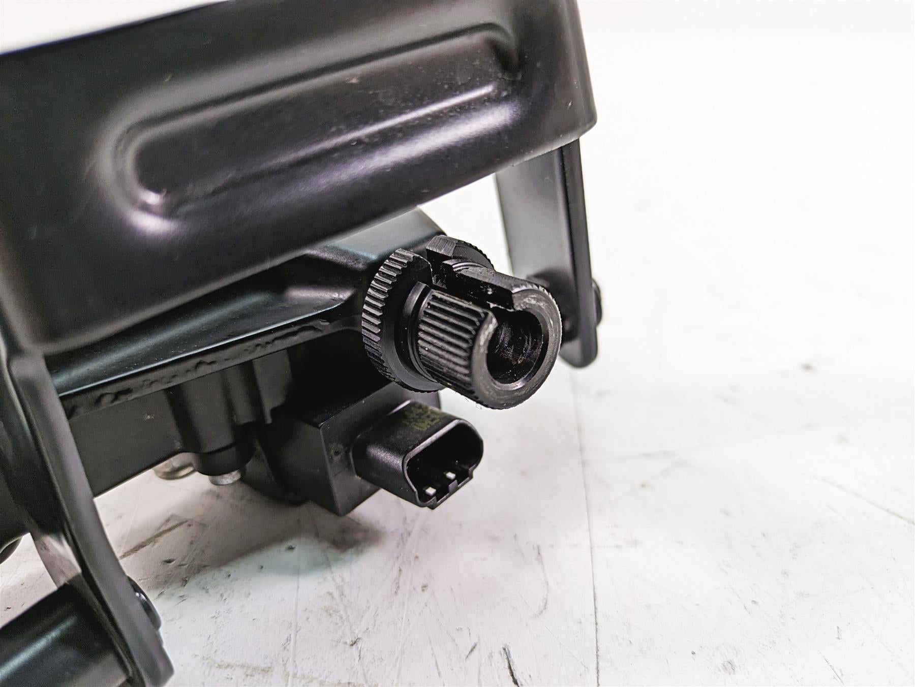 2022 Harley RA1250 S Pan America Clutch Perch 36700231 {{ shop.shopifyCountryName }} - Mototech271