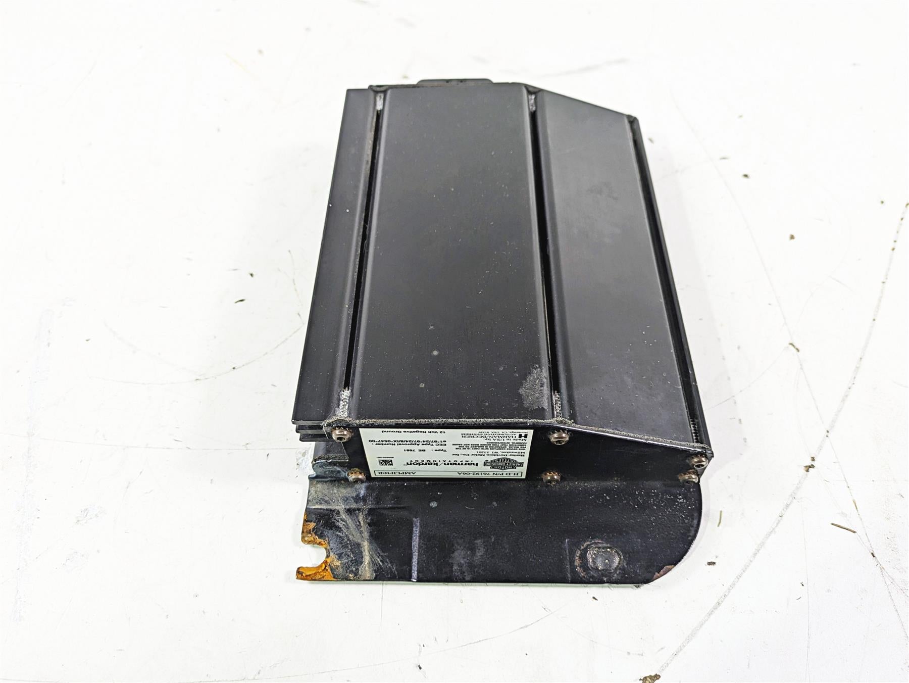 2007 Harley Touring FLHTCU SE CVO E-Glide Harman Kardon Amplifier Amp 76192-06A {{ shop.shopifyCountryName }} - Mototech271