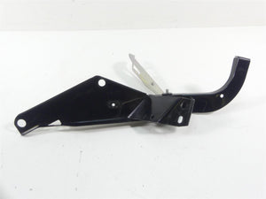 2007 Harley FLHTCU SE CVO Electra Glide Front Fairing Mount Holder Set 58478-96B | Mototech271