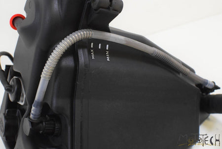 2011 BMW K1300S K1300 S K40 Oil Tank Reservoir Assembly 17218529840 {{ shop.shopifyCountryName }} - Mototech271