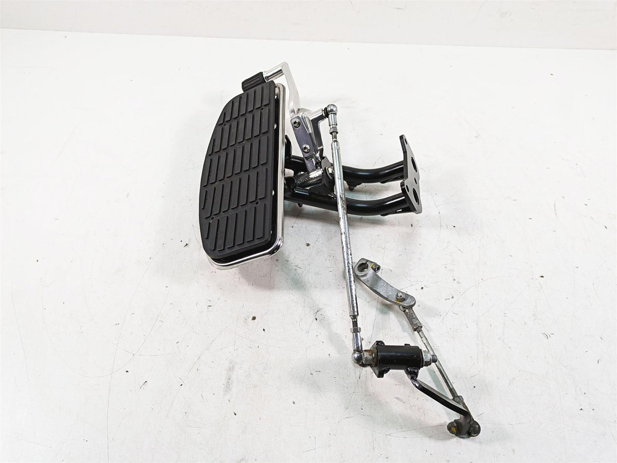 2014 Moto Guzzi California 1400 T Left Front Floorboard & Shifter Lever 887303 {{ shop.shopifyCountryName }} - Mototech271