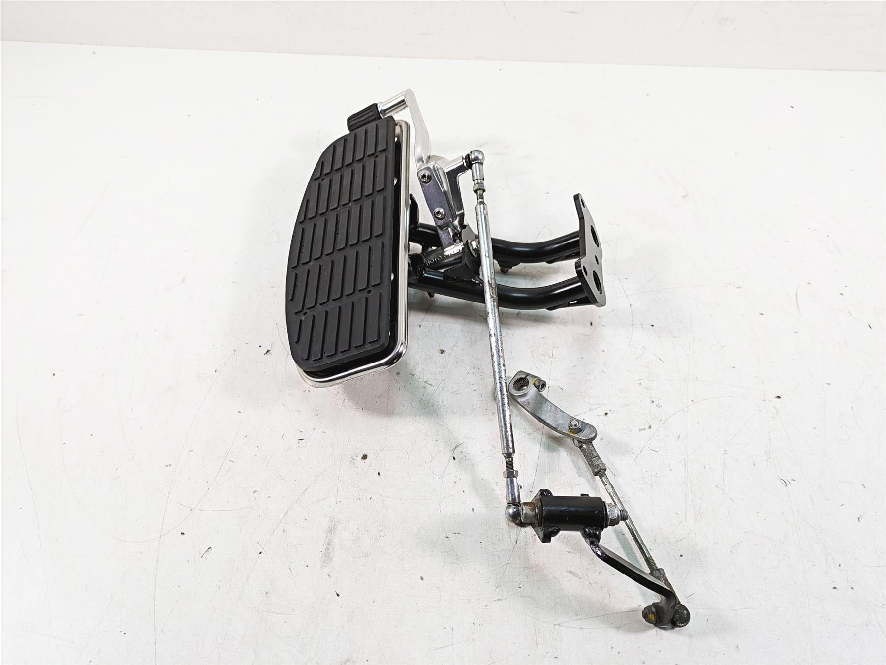 2014 Moto Guzzi California 1400 T Left Front Floorboard & Shifter Lever 887303 | Mototech271