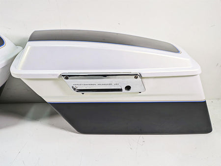 2008 Harley FLHTCU Electra Glide Left Right Saddlebag Saddle Bag Set 90752-93 {{ shop.shopifyCountryName }} - Mototech271