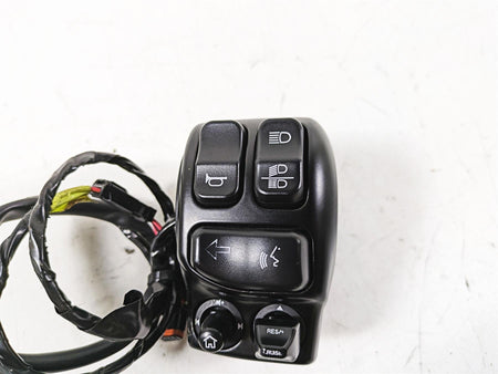 2015 Harley Touring FLHXS Street Glide Left Hand Cruise Control Switch 71500128B {{ shop.shopifyCountryName }} - Mototech271