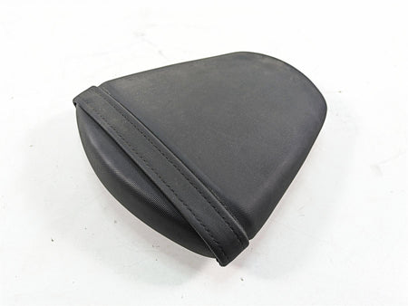 2022 Suzuki GSXR 750 Rear Passenger Seat Pillion 45300-14J11-P3H {{ shop.shopifyCountryName }} - Mototech271