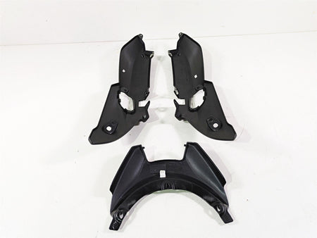 2012 BMW R1200R K27 Rear Tail Side Cover Fairing Set 46547727090 46637701554 {{ shop.shopifyCountryName }} - Mototech271
