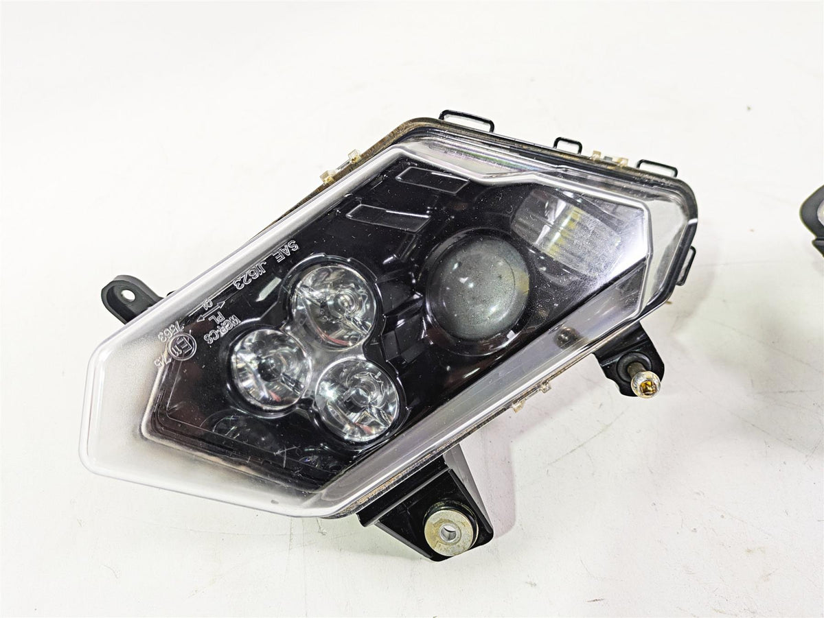 2018 Can Am Maverick X3 XRC Turbo R Headlight Head Light Lamp Set 710004658 {{ shop.shopifyCountryName }} - Mototech271
