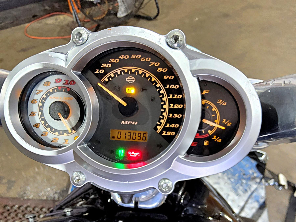 2015 Harley VRSCF Muscle V-Rod Gauges Speedometer Instrument 13K 71962-09A {{ shop.shopifyCountryName }} - Mototech271