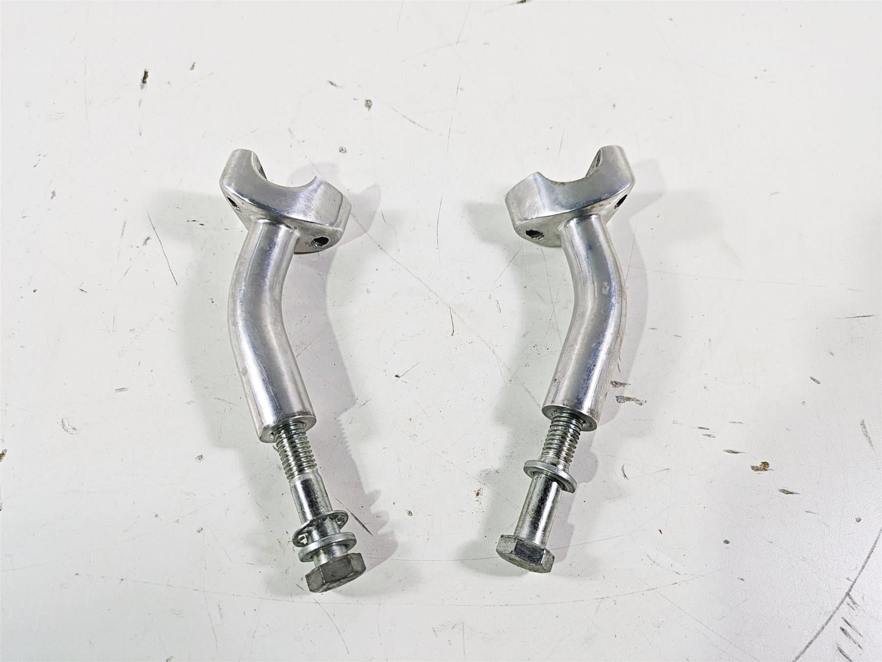 2003 Harley Dyna FXDL Low Rider 100TH 4" Pullback Handle Bar Riser Set 56122-77 {{ shop.shopifyCountryName }} - Mototech271