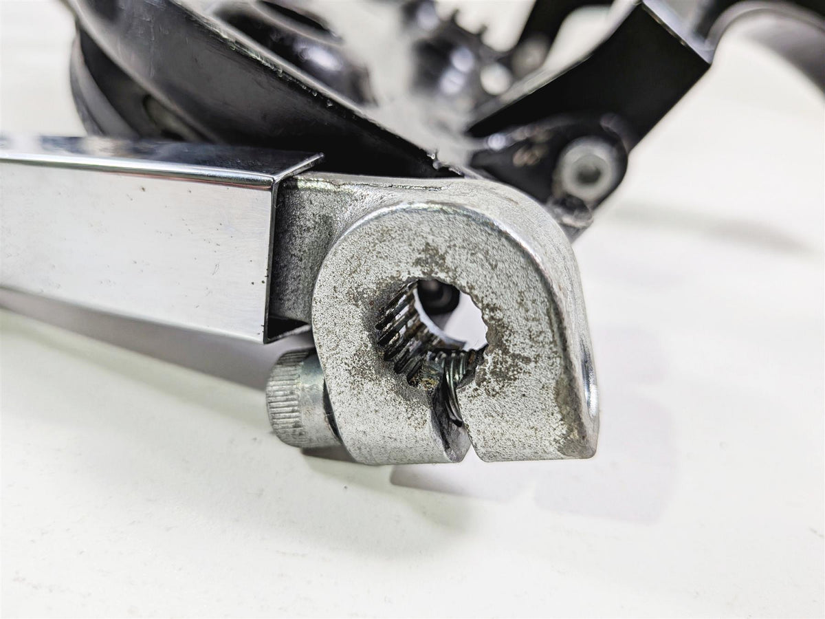 2014 Harley Touring FLHTK Electra Glide Front Floorboard & Lever Set 50621-06-Mototech271