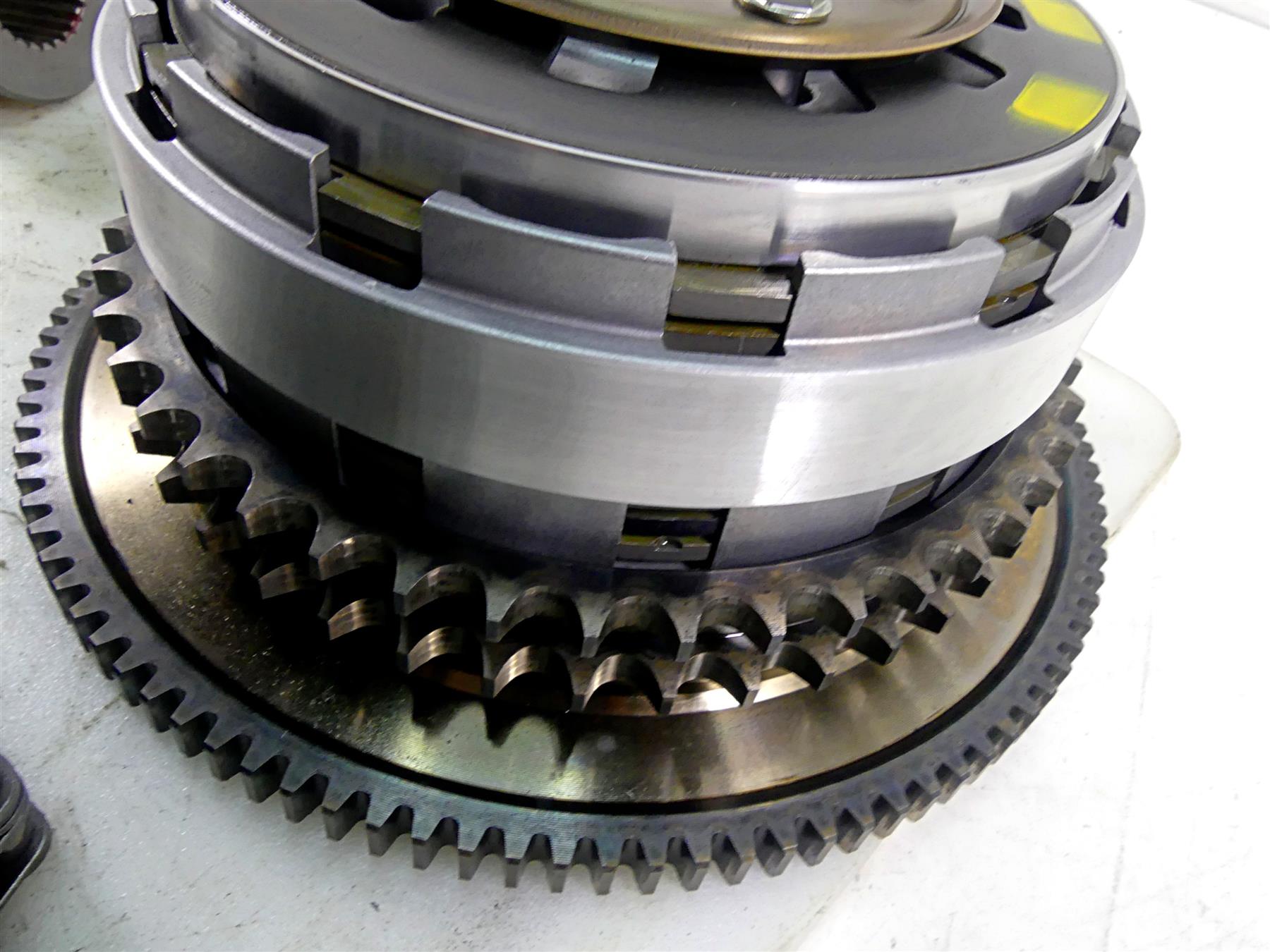 2011 Harley Softail FLSTF Fat Boy Nice Primary Drive Clutch Kit 37813-11 {{ shop.shopifyCountryName }} - Mototech271