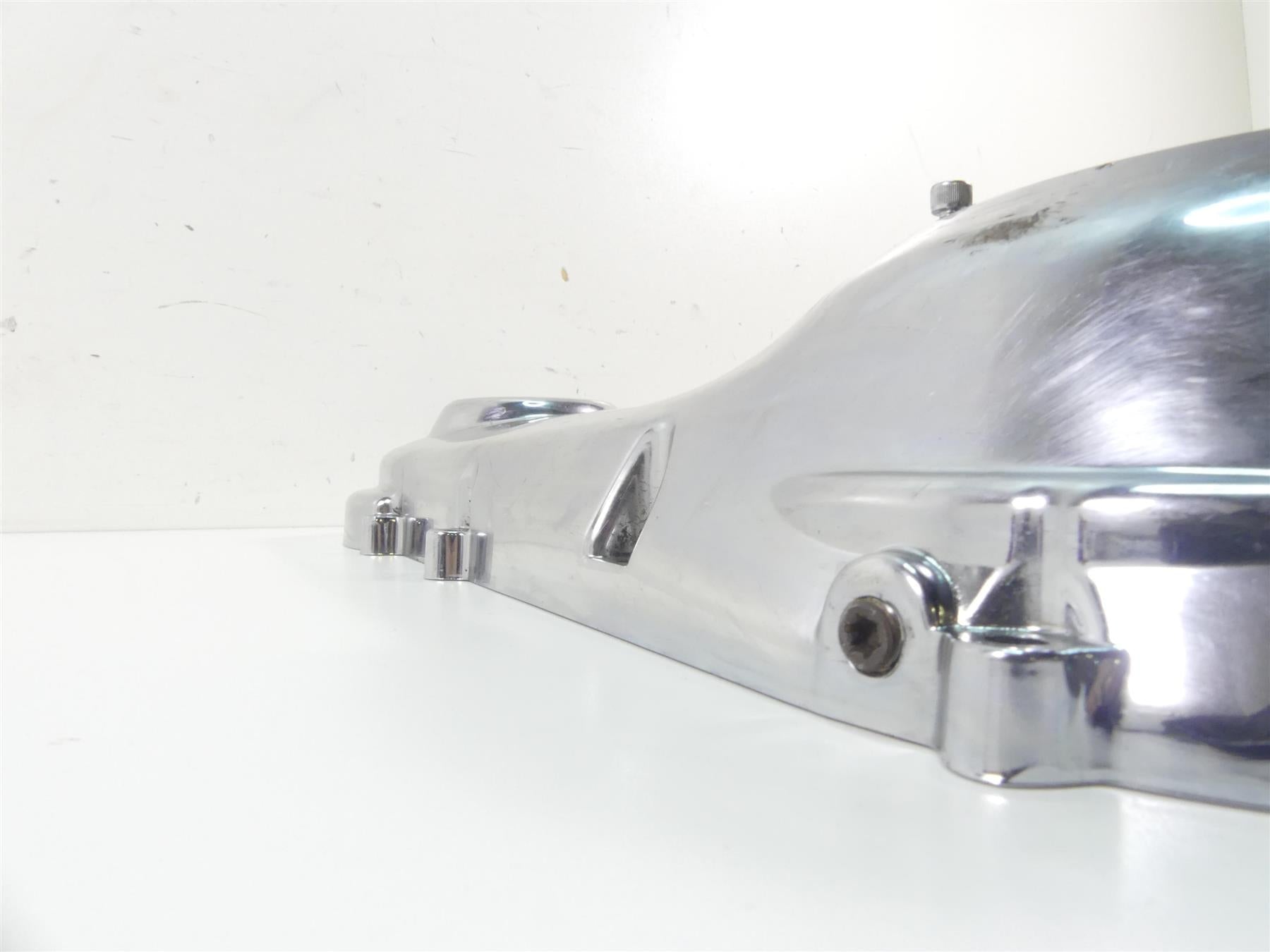 1999 Harley Dyna FXDS Convertible Outer Primary Clutch Cover Mid Cntrl 60506-99 {{ shop.shopifyCountryName }} - Mototech271