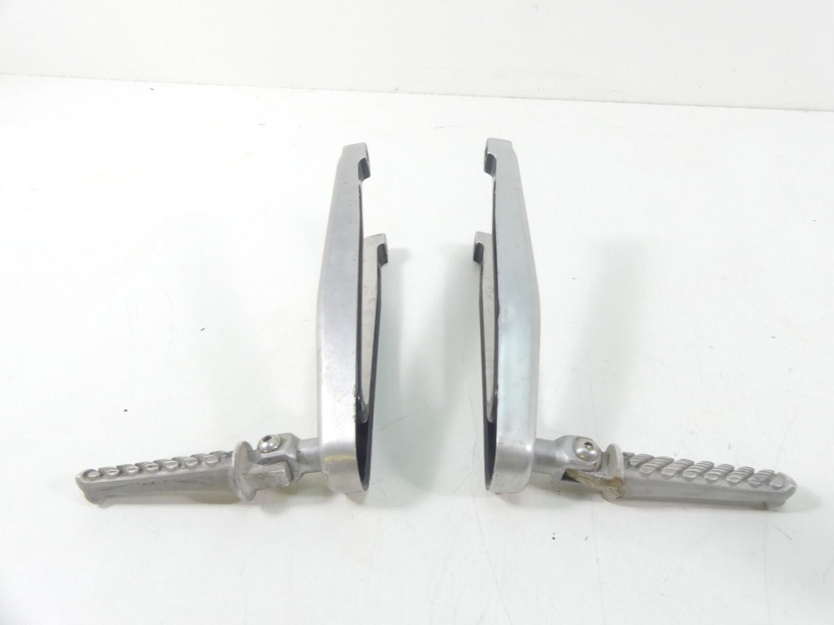 1999 Buell X1 Lightning Rear Passenger Pillion Footpeg Foot Peg Set N0405.KYT {{ shop.shopifyCountryName }} - Mototech271