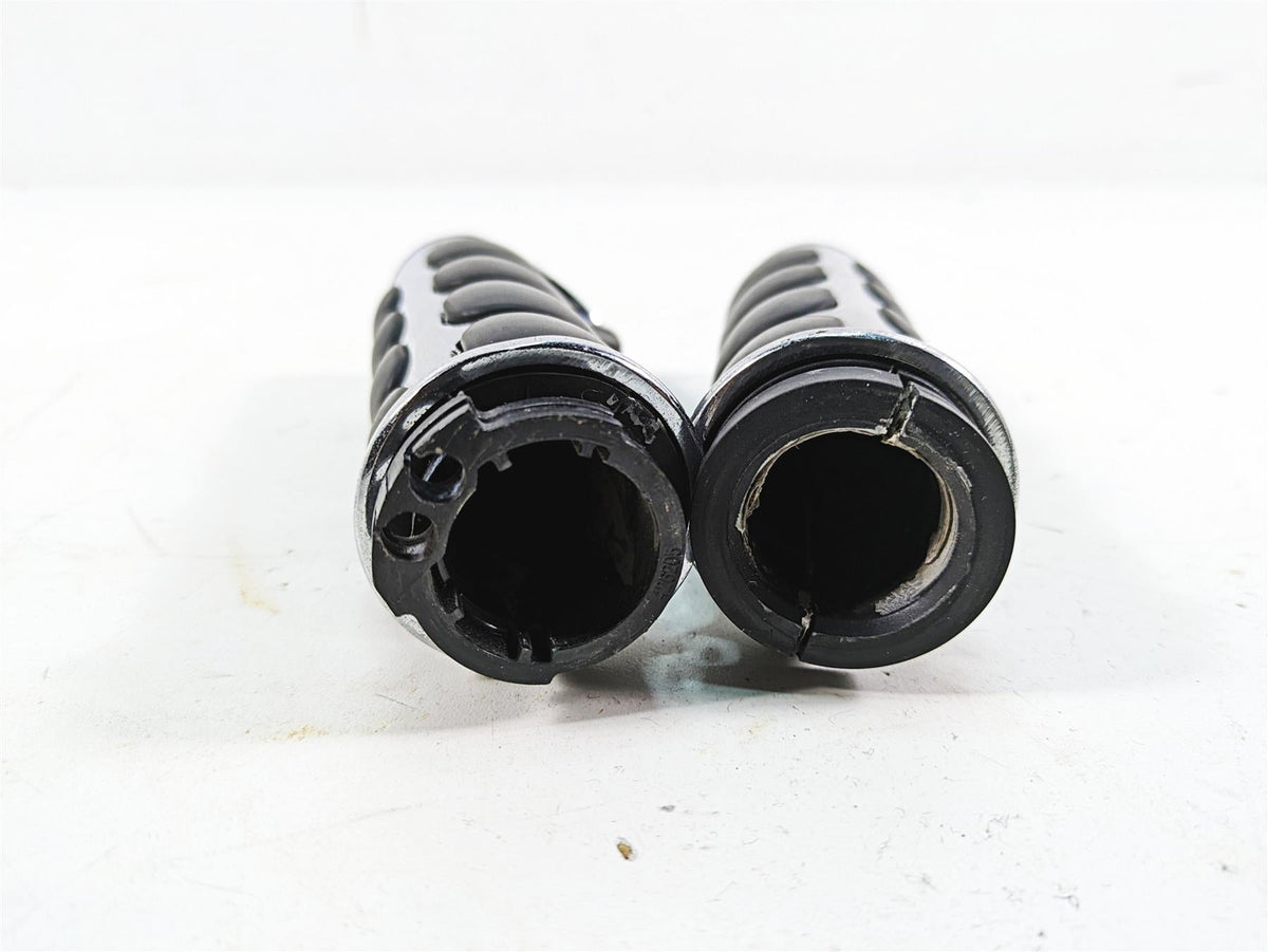 1999 Harley Dyna FXDL Low Rider Chrome Hand Grip Set {{ shop.shopifyCountryName }} - Mototech271