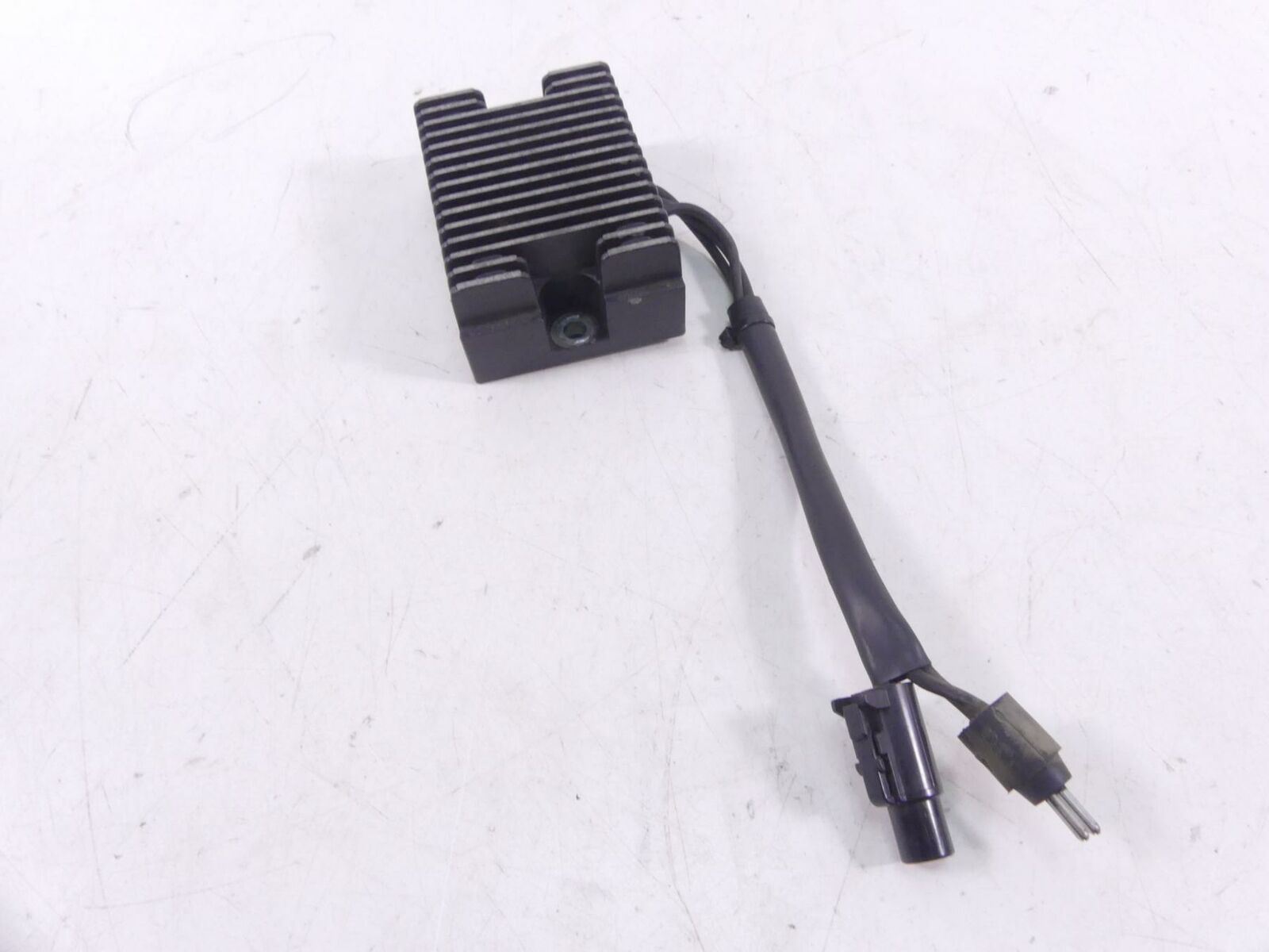 2001 Harley Davidson Sportster XL883 Rectifier Voltage Regulator 74523-94B {{ shop.shopifyCountryName }} - Mototech271