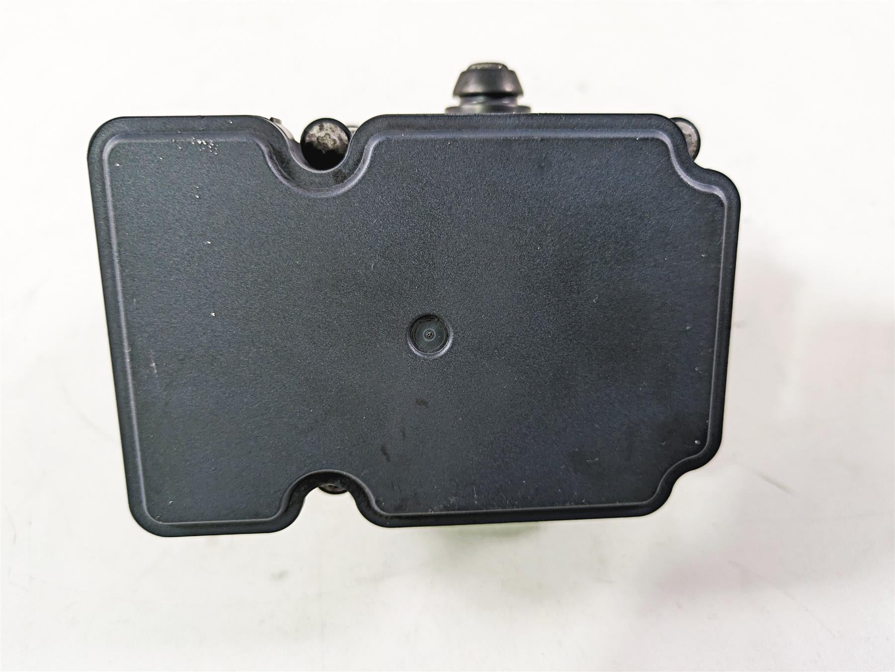2017 Harley Touring FLTRXS Road Glide Rear Abs Brake Pump Unit Module 41100061B {{ shop.shopifyCountryName }} - Mototech271