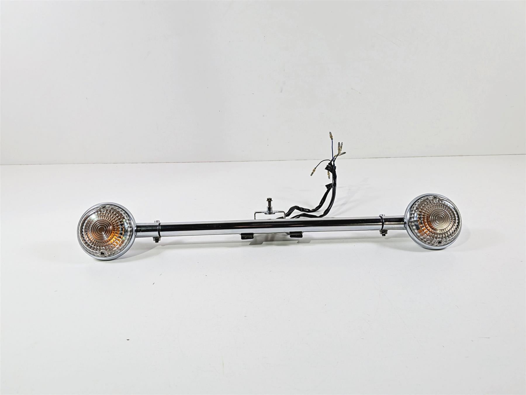 2006 Yamaha XVZ1300 Royal Star Front Blinker Bar Turn Signal Set 1D6-83310-00-00 {{ shop.shopifyCountryName }} - Mototech271