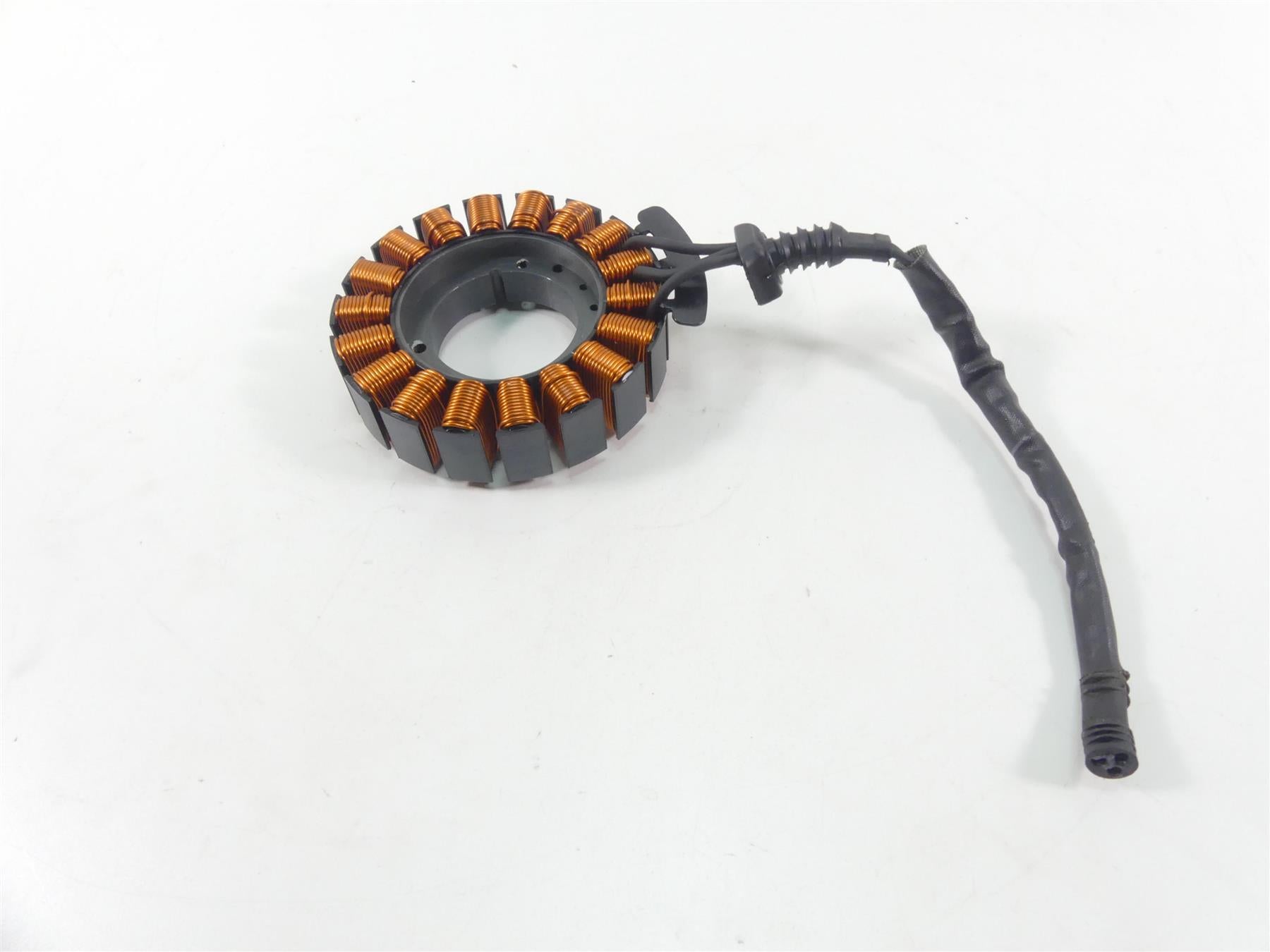2022 Harley Softail FXBBS Street Bob Stator Alternator Generator 29900042A {{ shop.shopifyCountryName }} - Mototech271